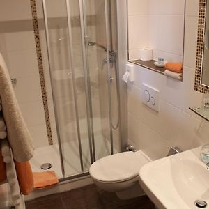 Basic Dreibettzimmer